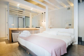 HOMEABOUT CHUECA Apartment